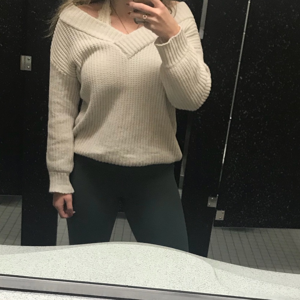 Francesca‘s brand cream sweater